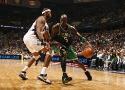 a8体育直播-攻防碾压！米尔萨普统治BIG3联赛，全面压制霍华德